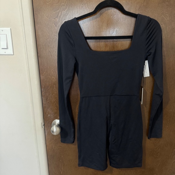 Babaton Contour Romper - Picture 10 of 10